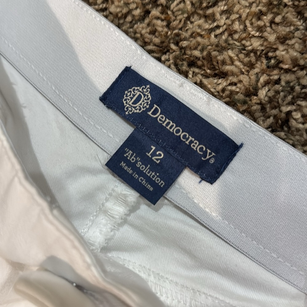Democracy Women's Cream Ankle Jeans